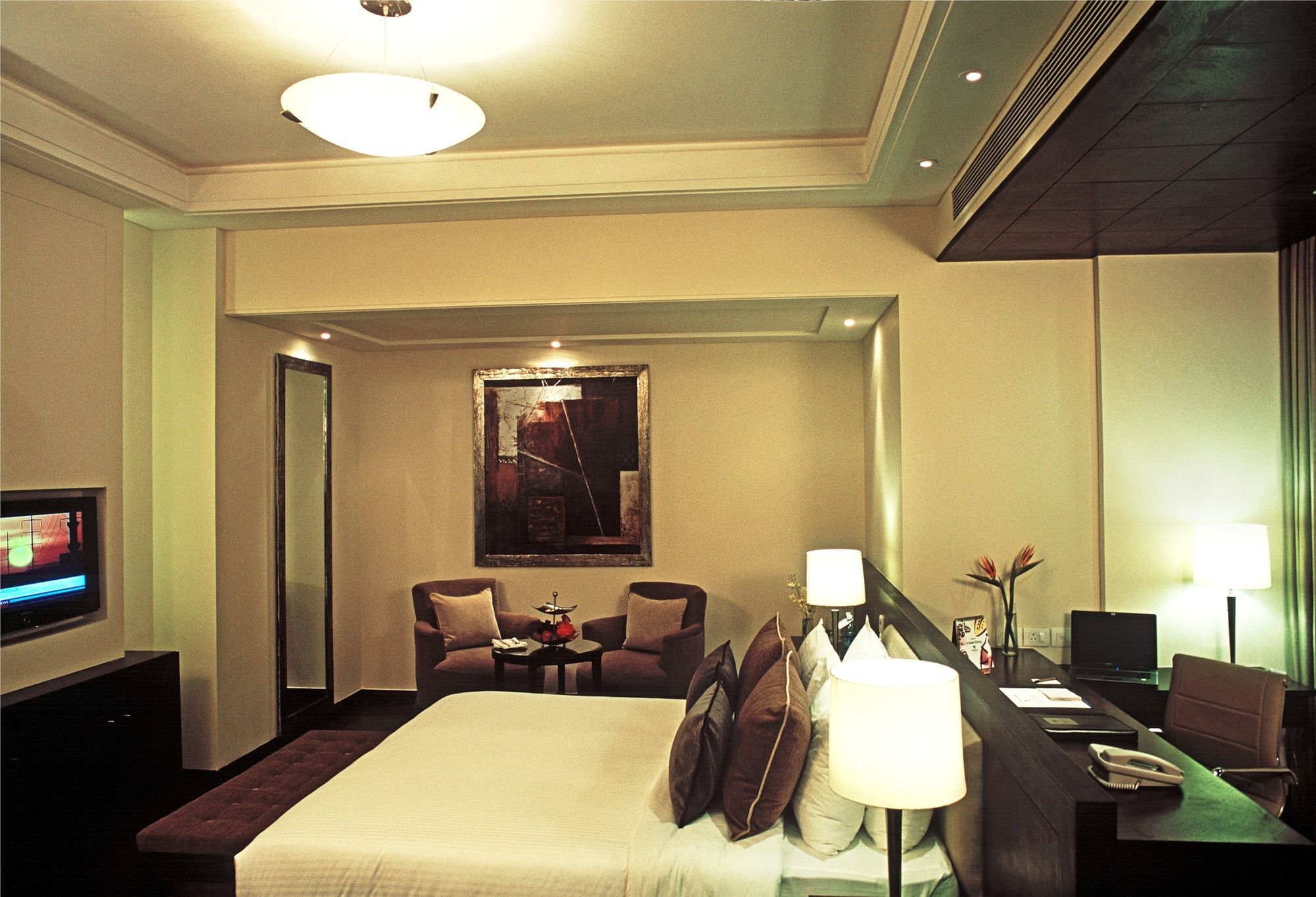 Radisson Noida Hotel Екстериор снимка